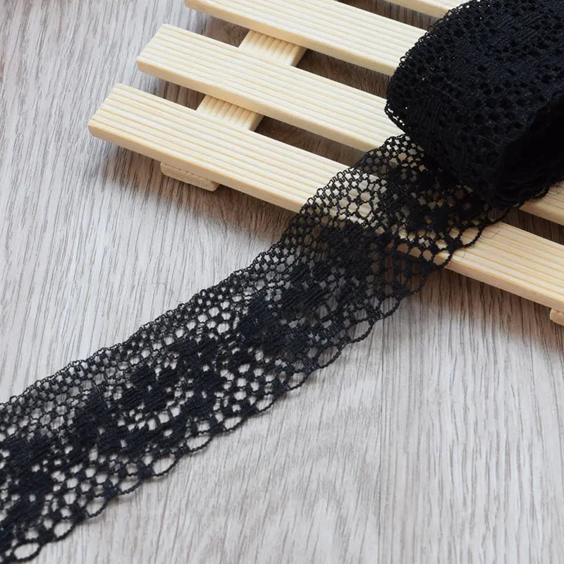 4cm Width White Decorative Lace Trim Fabric Wedding Birthday Christmas Goods Craft DIY Embroidery and Skirt Intimate Accessories